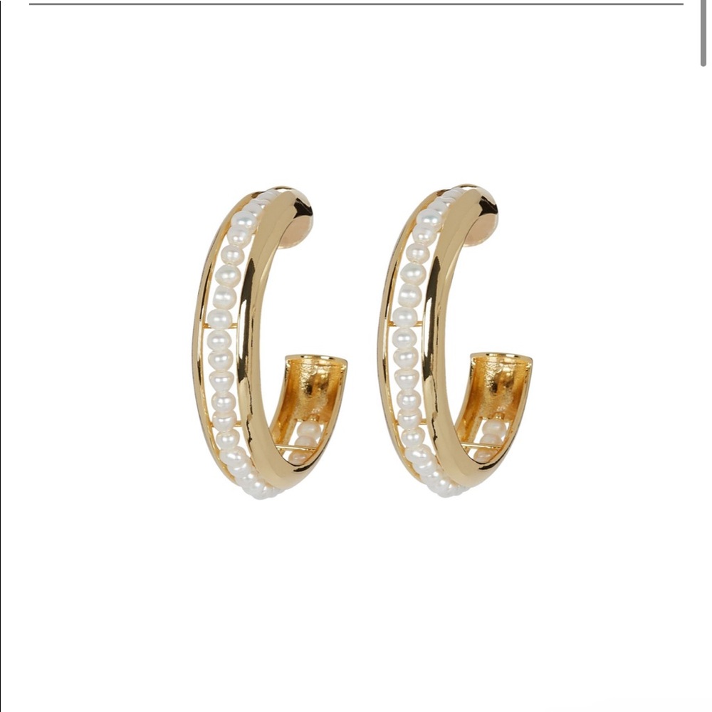 CULT GAIA LUMI PEARL HOOP EARRINGS